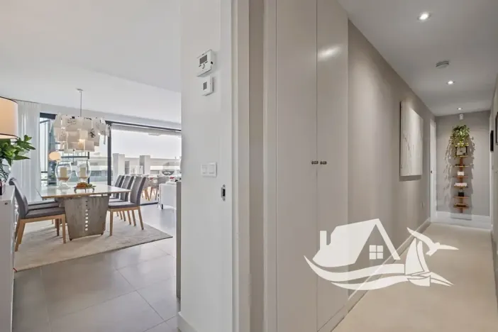 Prodej bytu 4+kk, Estepona, Španělsko, 106 m2