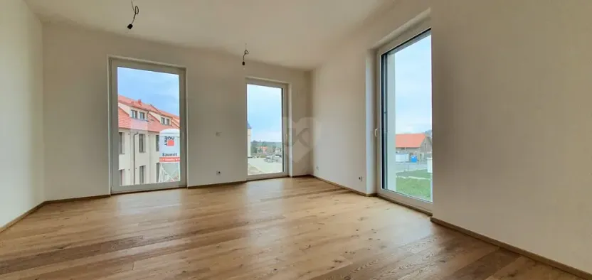 Pronájem bytu 2+kk, Praha - Královice, Ke Tvrzi, 47 m2