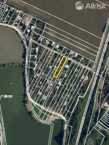 Prodej zahrady, Vojkovice, 910 m2