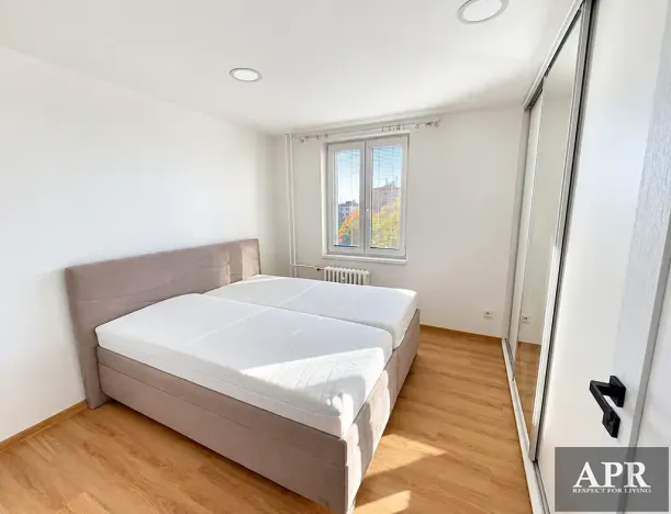 Pronájem bytu 3+1, Uherský Brod, Luhanova, 76 m2