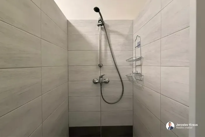 Pronájem bytu 2+kk, Železnice, Tyršova, 42 m2