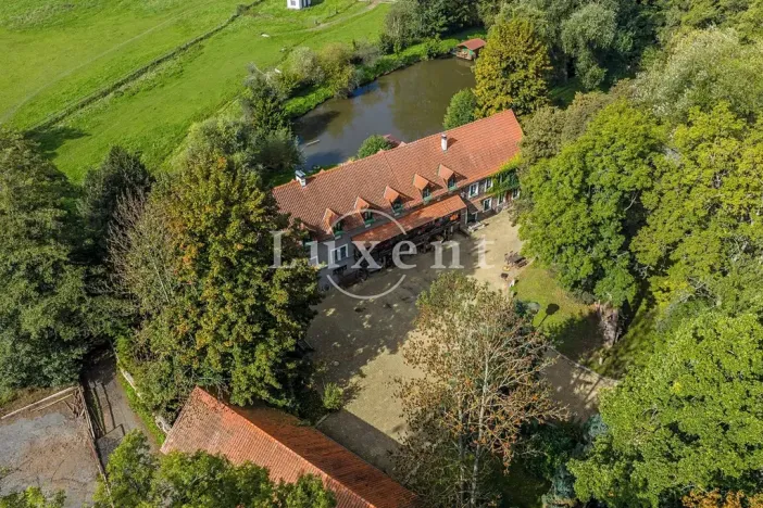 Prodej ubytování, Stříbrná Skalice, 1200 m2