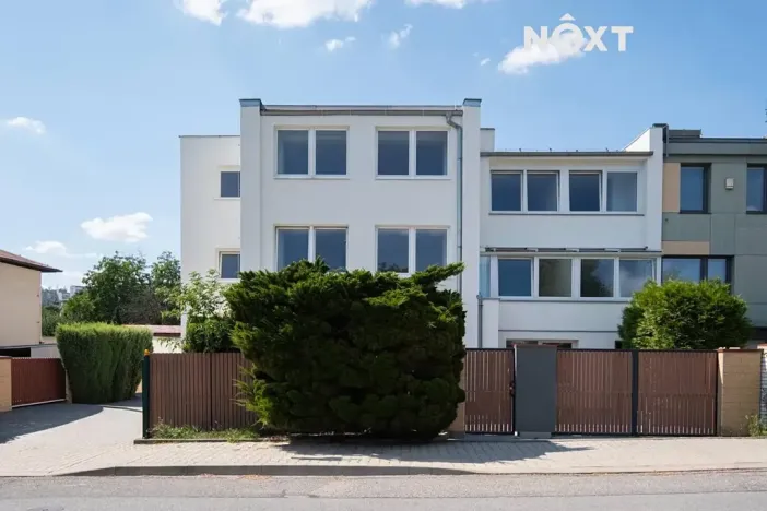 Prodej bytu 1+kk, Praha - Kyje, Vajgarská, 34 m2