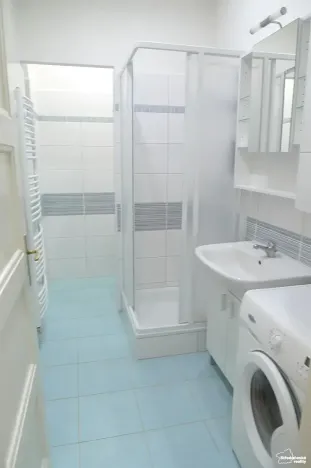 Pronájem bytu 2+kk, Praha - Žižkov, Jičínská, 46 m2