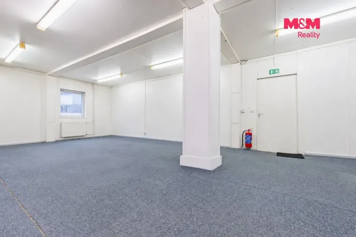 Prodej komerčního pozemku, Bernartice, 790 m2