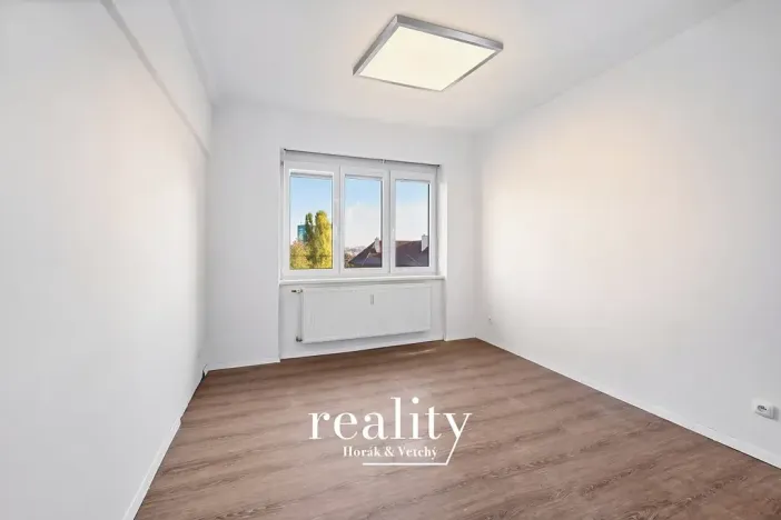 Prodej bytu 3+1, Jihlava, Erbenova, 73 m2