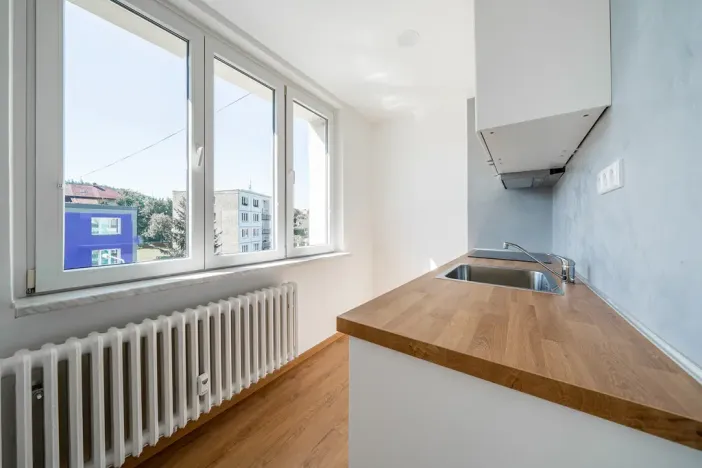 Prodej bytu 2+1, Roztoky, 52 m2