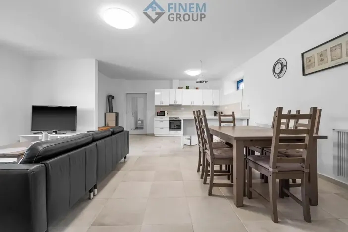Prodej chalupy, Borovany, 181 m2