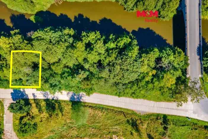 Prodej louky, Hradec, 286 m2