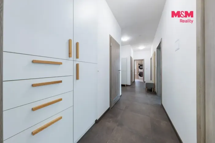 Prodej bytu 4+kk, Karlovy Vary - Doubí, Spálená, 107 m2