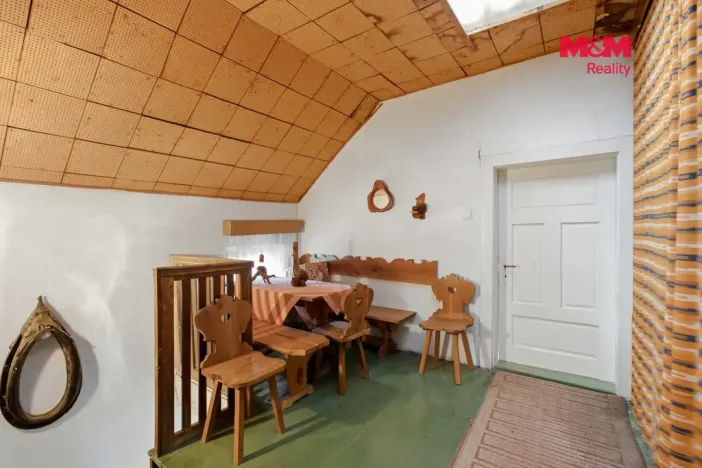 Prodej rodinného domu, Třebenice - Mrsklesy, 180 m2