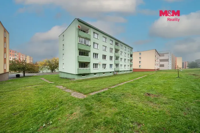Prodej bytu 2+1, Loket, Sportovní, 59 m2