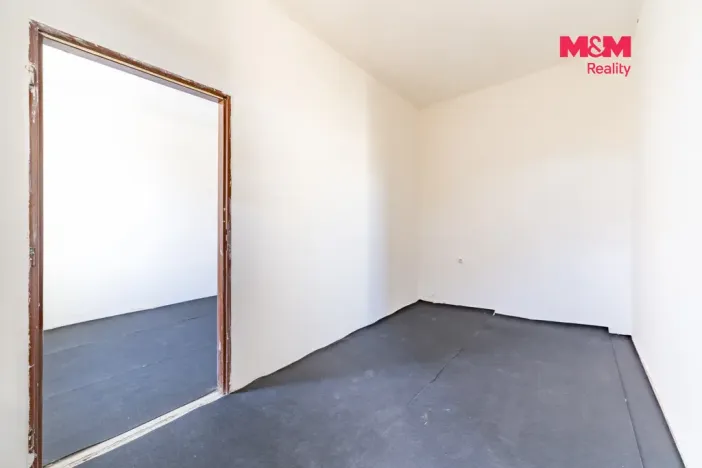 Prodej bytu 3+1, Hranice, Tovární, 61 m2
