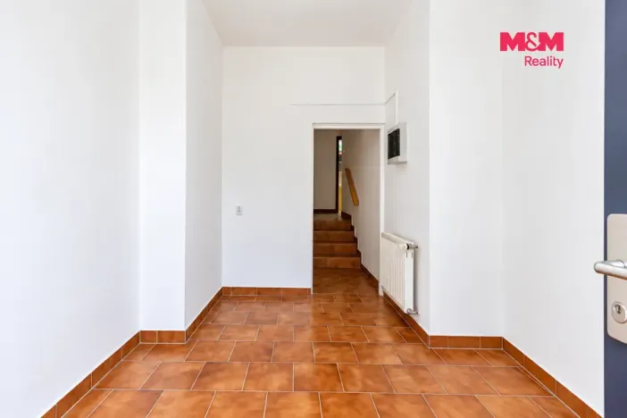 Pronájem bytu 3+1, Praha - Břevnov, Za oborou, 73 m2
