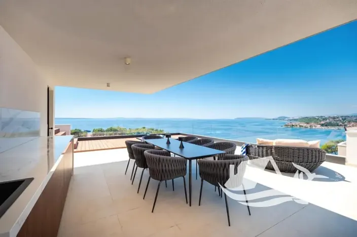 Prodej vily, Podstrana, Chorvatsko, 390 m2