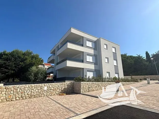 Prodej bytu 3+kk, Novalja, Chorvatsko, 82 m2