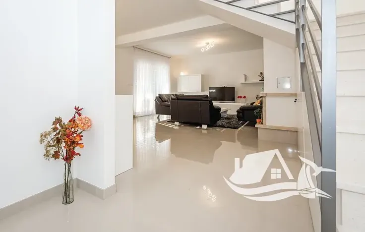Prodej rodinného domu, Rogoznica, Chorvatsko, 180 m2