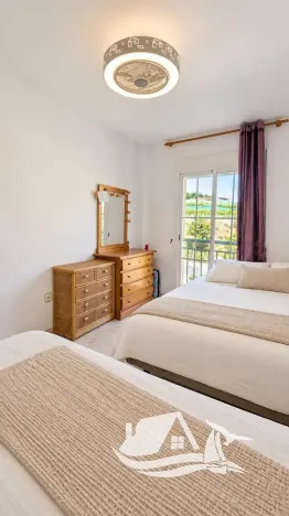 Prodej bytu 3+1, Torrox, Španělsko, 68 m2