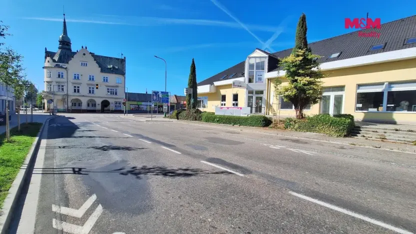 Pronájem obchodního prostoru, Chlumec nad Cidlinou - Chlumec nad Cidlinou IV, Kozelkova, 14 m2