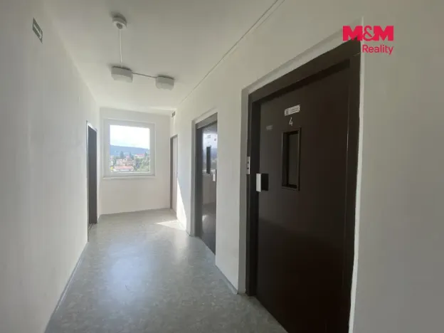Pronájem bytu 2+kk, Jablonec nad Nisou - Mšeno nad Nisou, F. L. Čelakovského, 43 m2
