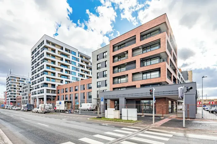 Pronájem bytu 1+kk, Praha - Hloubětín, Poděbradská, 32 m2
