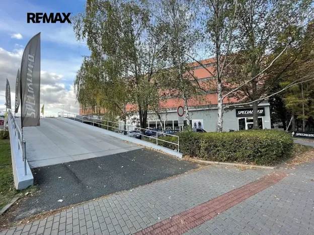 Prodej garážového stání, Brno, Herčíkova, 13 m2