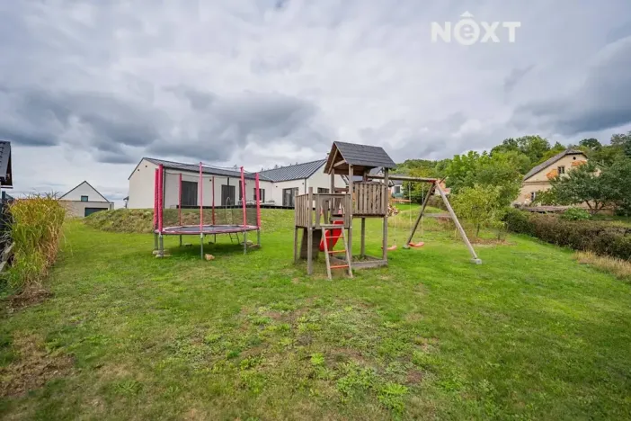 Prodej rodinného domu, Nový Malín, 200 m2