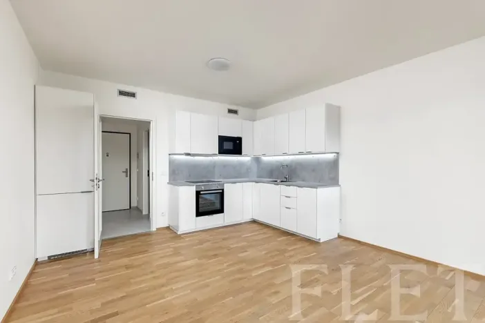 Pronájem bytu 1+kk, Praha - Modřany, Mezi vodami, 33 m2