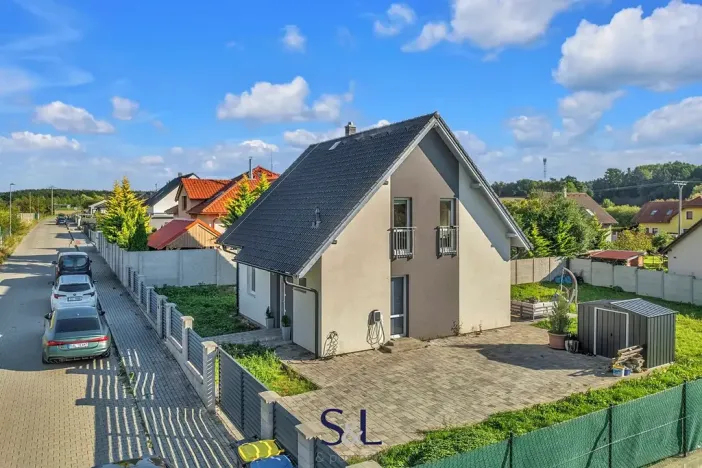 Pronájem rodinného domu, Babice, Brennerova, 137 m2