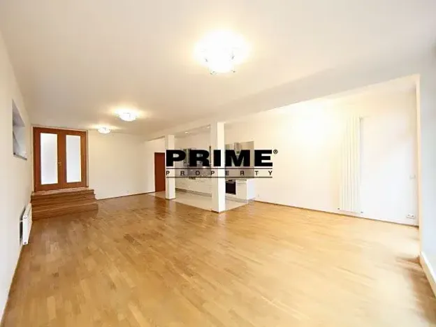 Pronájem rodinného domu, Praha - Nebušice, Nebušická, 260 m2