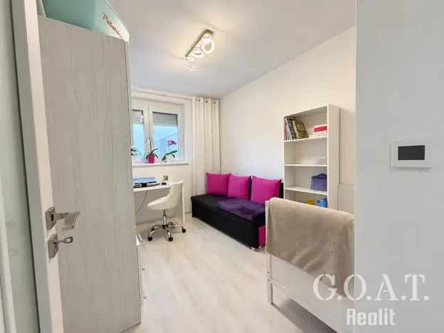 Prodej bytu 3+kk, Vochov, 68 m2