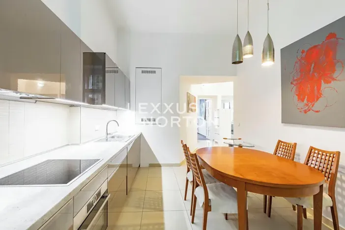 Pronájem bytu 3+1, Praha - Nové Město, Rašínovo nábřeží, 103 m2