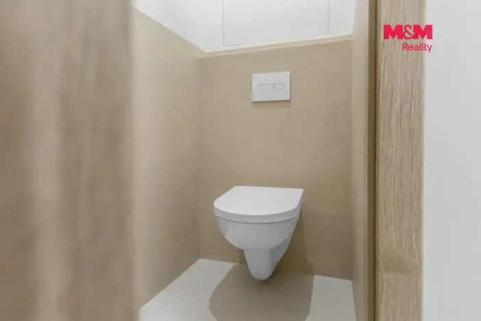 Prodej bytu 2+kk, Třinec - Lyžbice, Seifertova, 30 m2