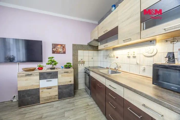 Prodej bytu 1+1, Klatovy - Klatovy IV, Za Tratí, 42 m2