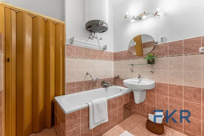Prodej bytu 2+1, Praha - Smíchov, Radlická, 64 m2