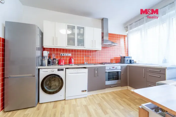Prodej bytu 2+kk, Praha - Holešovice, U městských domů, 42 m2