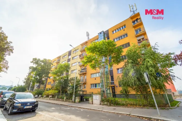Prodej bytu 2+kk, Praha - Holešovice, U městských domů, 42 m2