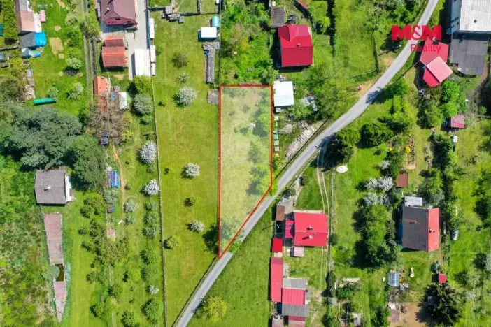 Prodej pozemku pro bydlení, Kvášňovice, 745 m2