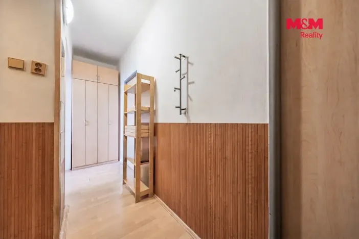 Prodej bytu 2+1, Lysá nad Labem, Husovo náměstí, 50 m2