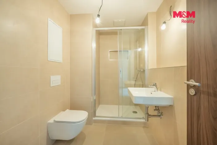 Prodej bytu 2+kk, Praha, Prosecká, 39 m2