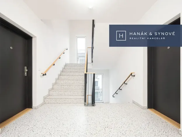 Pronájem bytu 2+kk, Pohořelice, U Kasáren, 50 m2