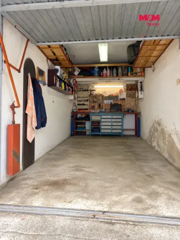 Pronájem garáže, Tábor, Náchodská, 18 m2
