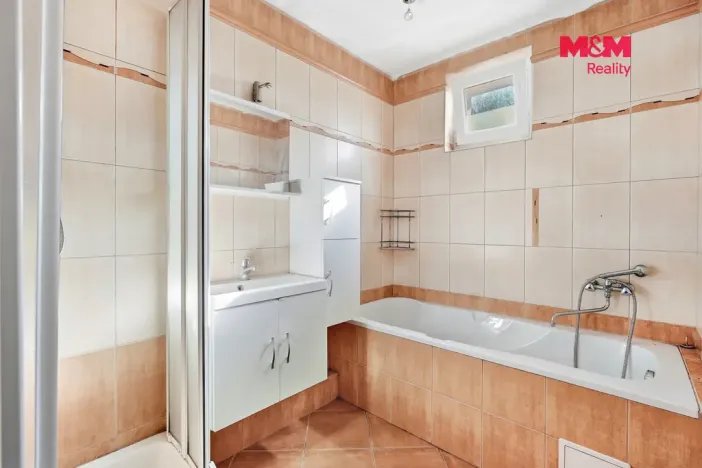 Prodej rodinného domu, Liberec - Liberec XX-Ostašov, Šrámkova, 180 m2