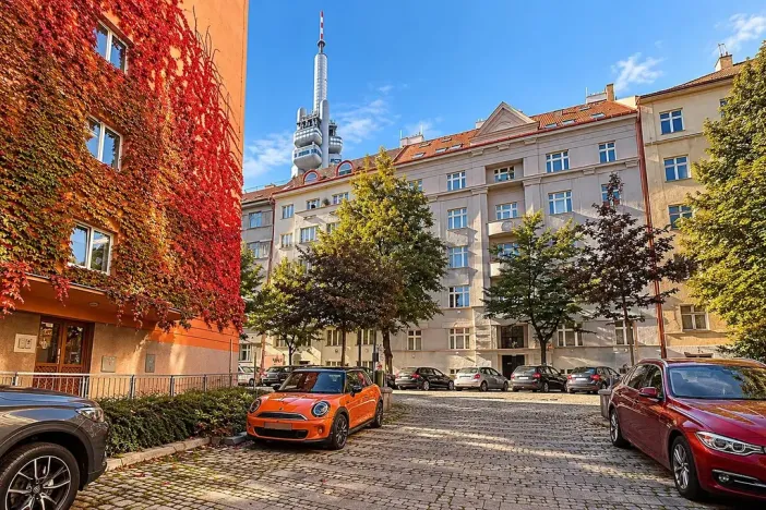 Pronájem bytu 1+kk, Praha - Žižkov, Čajkovského, 31 m2