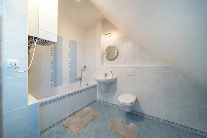 Pronájem atypického bytu, Brno, Tučkova, 80 m2