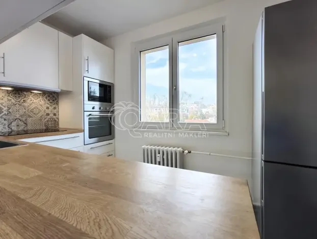 Pronájem bytu 2+1, Praha - Malešice, Káranská, 53 m2