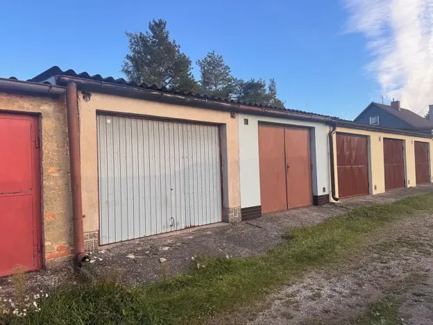 Prodej garáže, Moravany, 26 m2