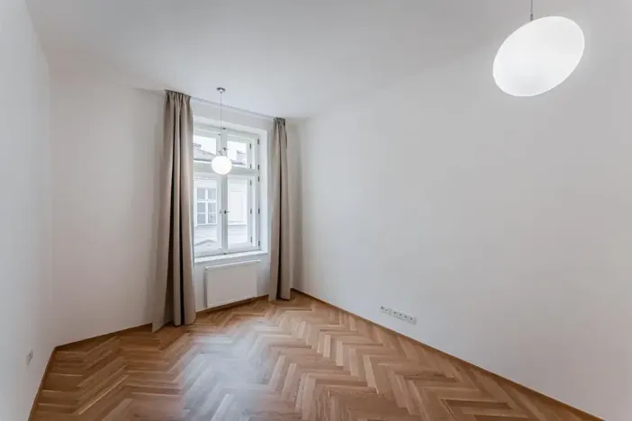 Pronájem bytu 3+kk, Praha - Nové Město, Růžová, 86 m2