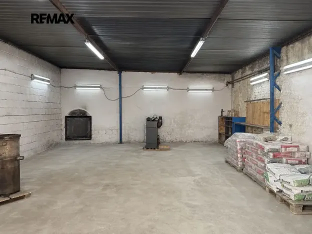 Pronájem skladu, Valtice, Mikulovská, 620 m2