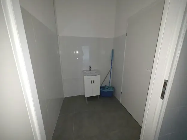 Pronájem obchodního prostoru, Říčany, Duhová, 191 m2